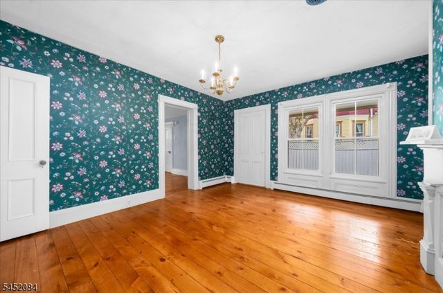 47 Main St, Califon Boro, NJ 07830