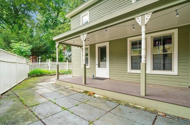 47 Main St, Califon Boro, NJ 07830