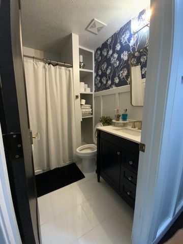 3024 Herman B Rader Dr, La Vergne, TN 37086