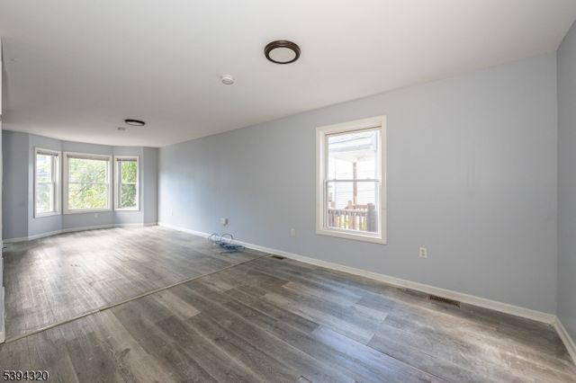 127 Godwin Ave, Paterson City, NJ 07501