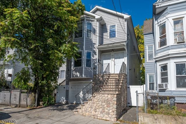 127 Godwin Ave, Paterson City, NJ 07501