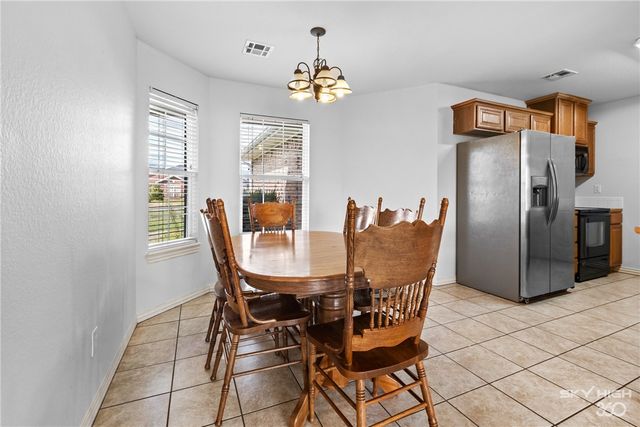 1002 Applewood Circle, Centerton, AR 72719