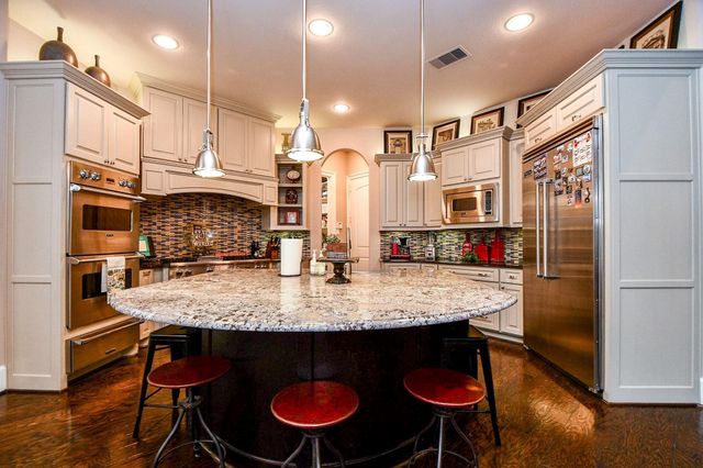 618 Yellow Tulip Trail, Houston, TX 77079