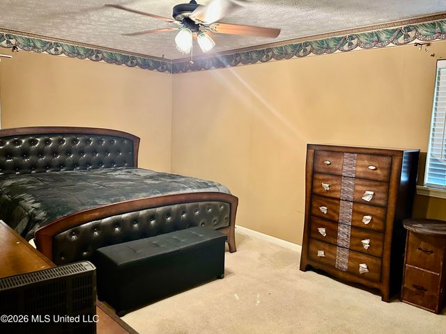 321 Sharon Hills Drive, Jackson, MS 39212