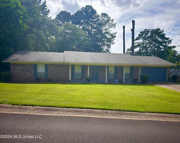 321 Sharon Hills Drive, Jackson, MS 39212
