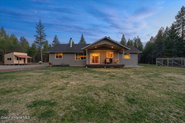 517 Songbird WAY, Spirit Lake, ID 83869
