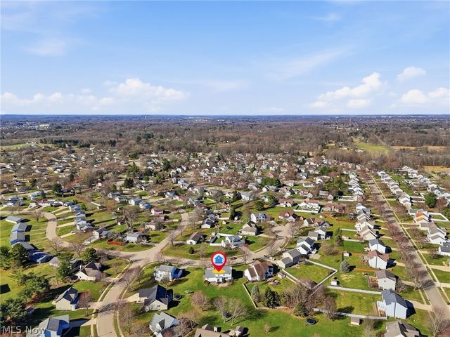 8294 Turquoise Avenue NE, Canton, OH 44721