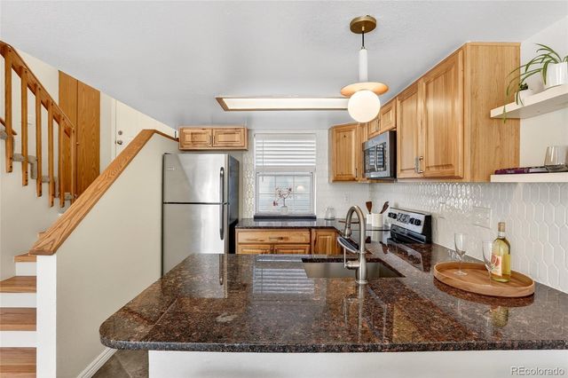 9463 Lou, Thornton, CO 80260