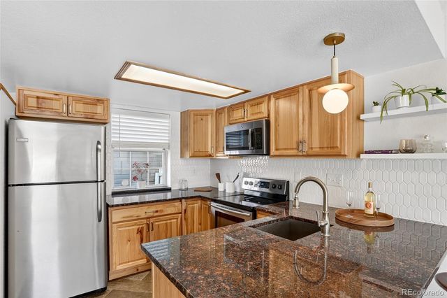 9463 Lou, Thornton, CO 80260