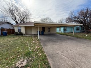 1664 Fagan Drive, Blue Mound, TX 76131