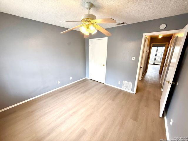 5310 GAWAIN DR, San Antonio, TX 78218