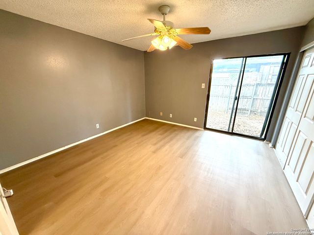 5310 GAWAIN DR, San Antonio, TX 78218
