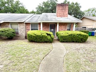 5310 GAWAIN DR, San Antonio, TX 78218