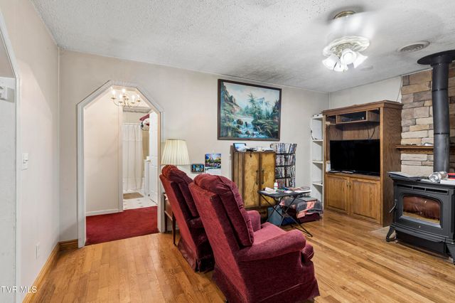 152 Webb Drive, Bluff City, TN 37618