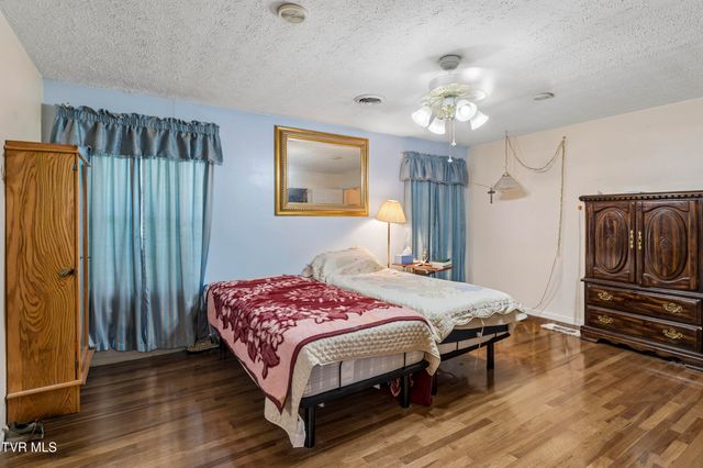 152 Webb Drive, Bluff City, TN 37618