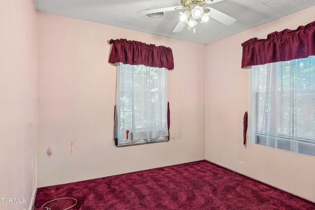 152 Webb Drive, Bluff City, TN 37618