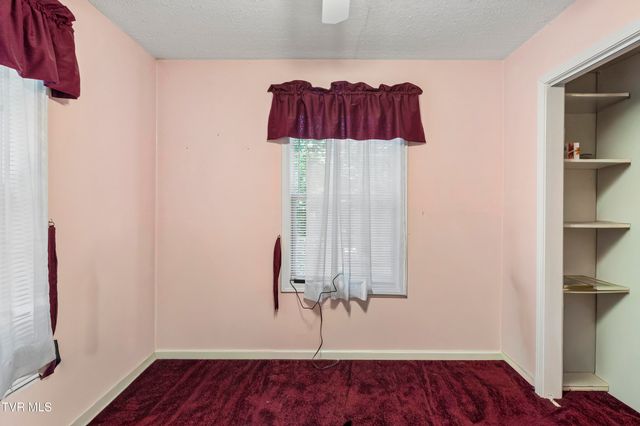 152 Webb Drive, Bluff City, TN 37618