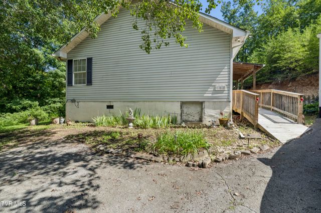 152 Webb Drive, Bluff City, TN 37618