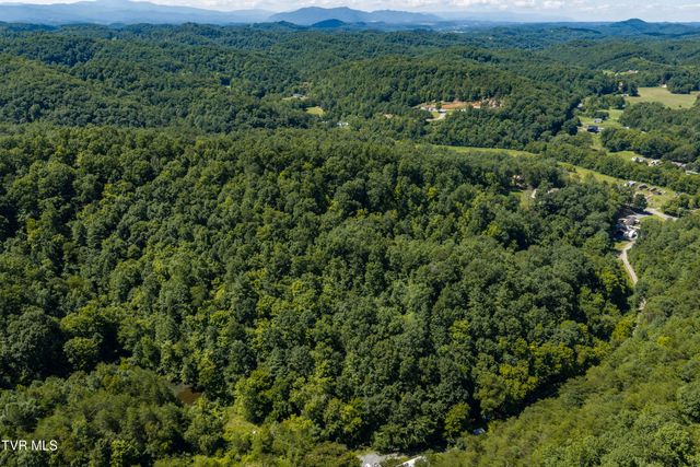 152 Webb Drive, Bluff City, TN 37618