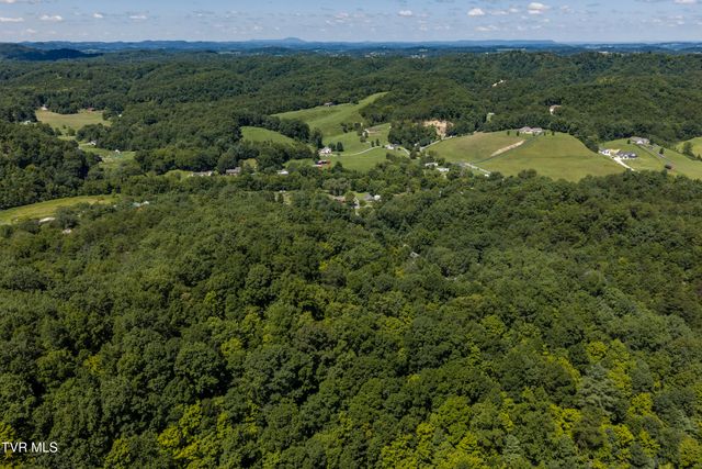 152 Webb Drive, Bluff City, TN 37618