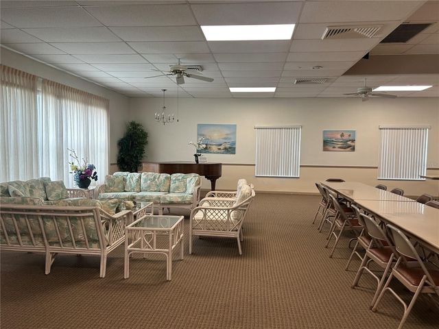 1657 S LAKE AVENUE 3, Clearwater, FL 33756