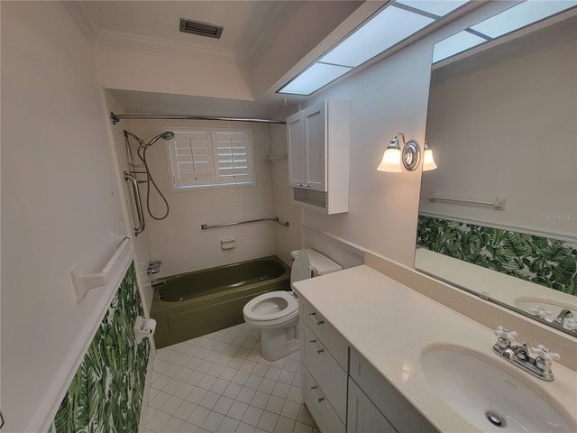 1657 S LAKE AVENUE 3, Clearwater, FL 33756