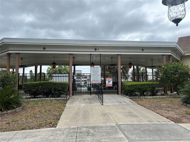 1657 S LAKE AVENUE 3, Clearwater, FL 33756