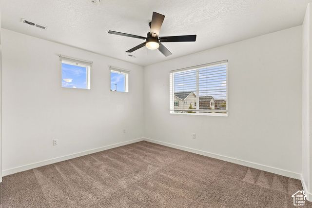 1932 W PARKVIEW DR, Syracuse, UT 84075