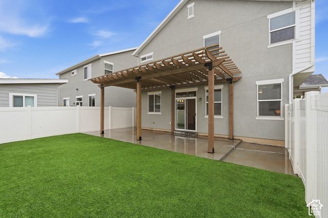 1932 W PARKVIEW DR, Syracuse, UT 84075