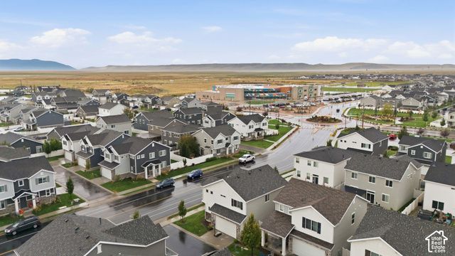 1932 W PARKVIEW DR, Syracuse, UT 84075