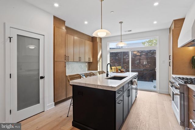 1210A E FLETCHER ST, Philadelphia, PA 19125