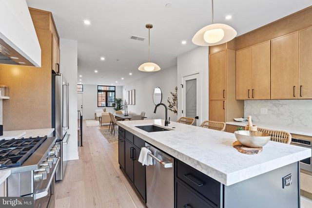 1210A E FLETCHER ST, Philadelphia, PA 19125