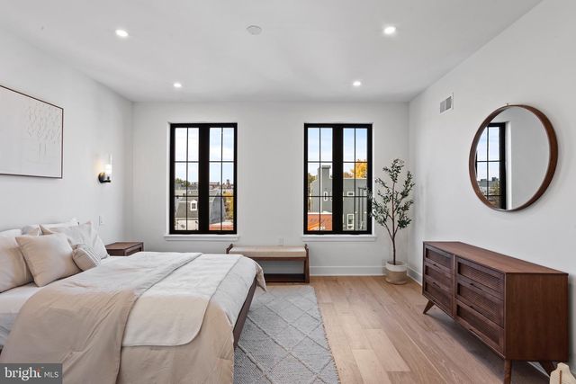 1210A E FLETCHER ST, Philadelphia, PA 19125