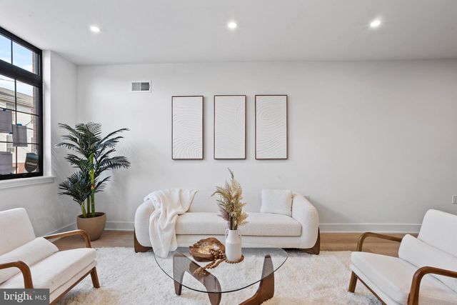 1210A E FLETCHER ST, Philadelphia, PA 19125