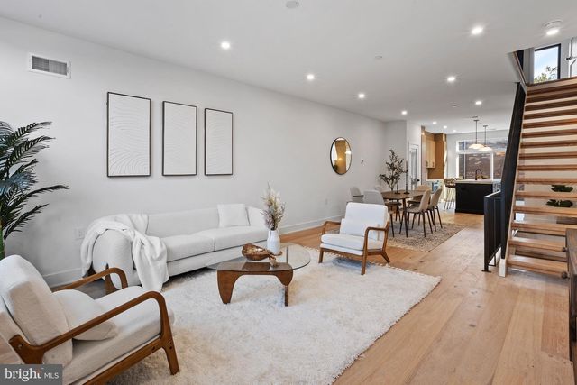 1210A E FLETCHER ST, Philadelphia, PA 19125