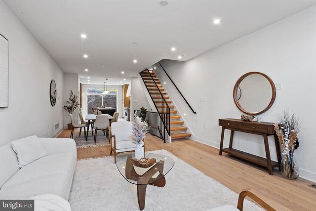 1210A E FLETCHER ST, Philadelphia, PA 19125