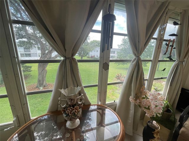 139 Oakridge J 139, Deerfield Beach, FL 33442