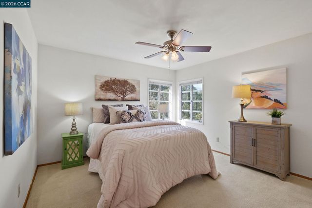 1021 Ulfinian Way, Martinez, CA 94553