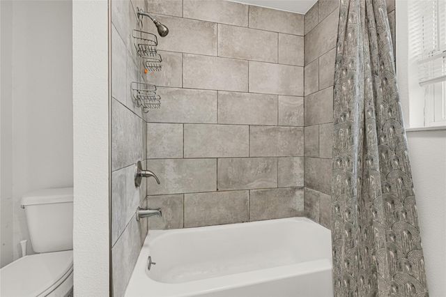 2511 Chancellorsville Court, League City, TX 77573