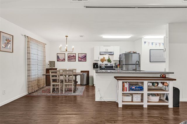 2511 Chancellorsville Court, League City, TX 77573