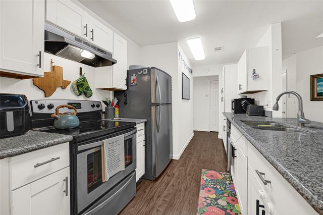 2511 Chancellorsville Court, League City, TX 77573