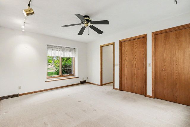 9112 Bluff Lake Street, Zeeland, MI 49464