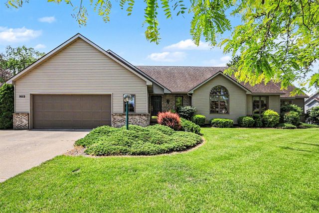 9112 Bluff Lake Street, Zeeland, MI 49464