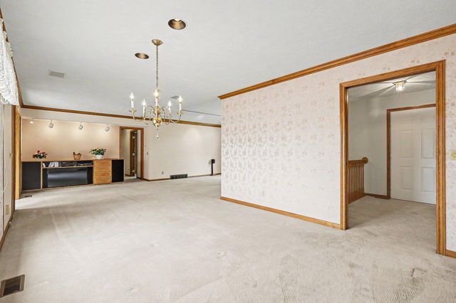 9112 Bluff Lake Street, Zeeland, MI 49464
