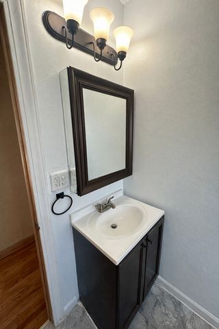 297 Maryland Avenue W, Saint Paul, MN 55117