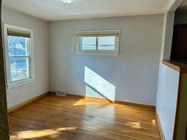 297 Maryland Avenue W, Saint Paul, MN 55117