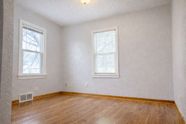 297 Maryland Avenue W, Saint Paul, MN 55117