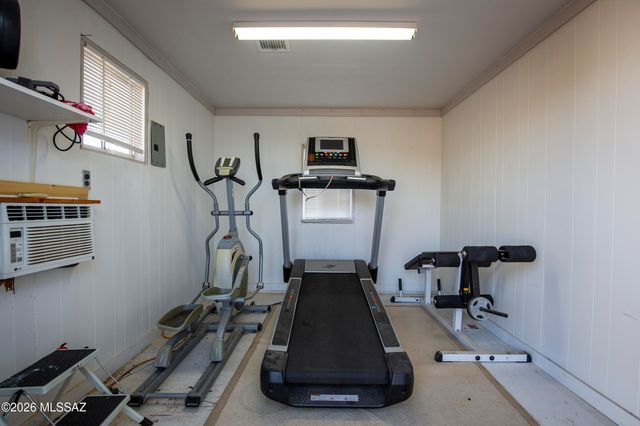 1045 W Barbara Place, Oracle, AZ 85623