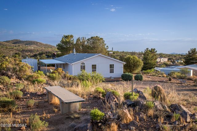 1045 W Barbara Place, Oracle, AZ 85623