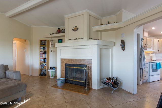 1045 W Barbara Place, Oracle, AZ 85623